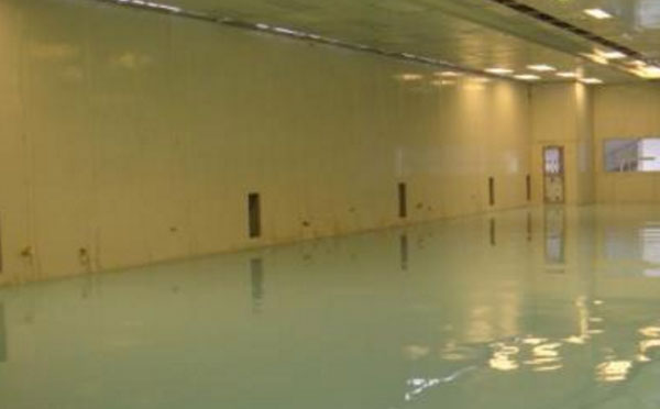 西峰自流平环氧地坪中涂